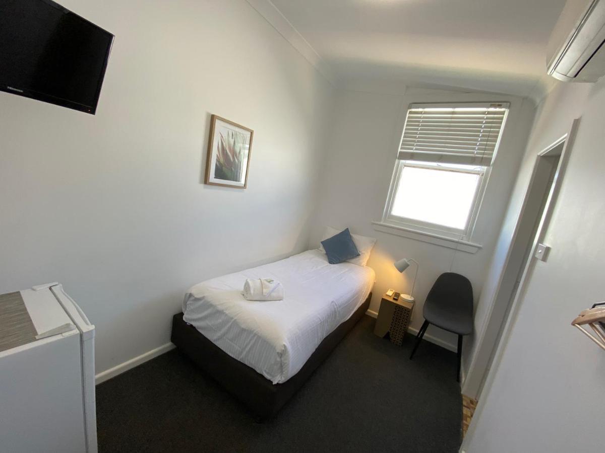 Central Motel 马奇 外观 照片