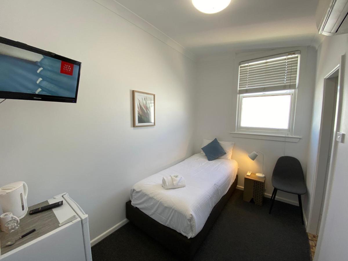 Central Motel 马奇 外观 照片