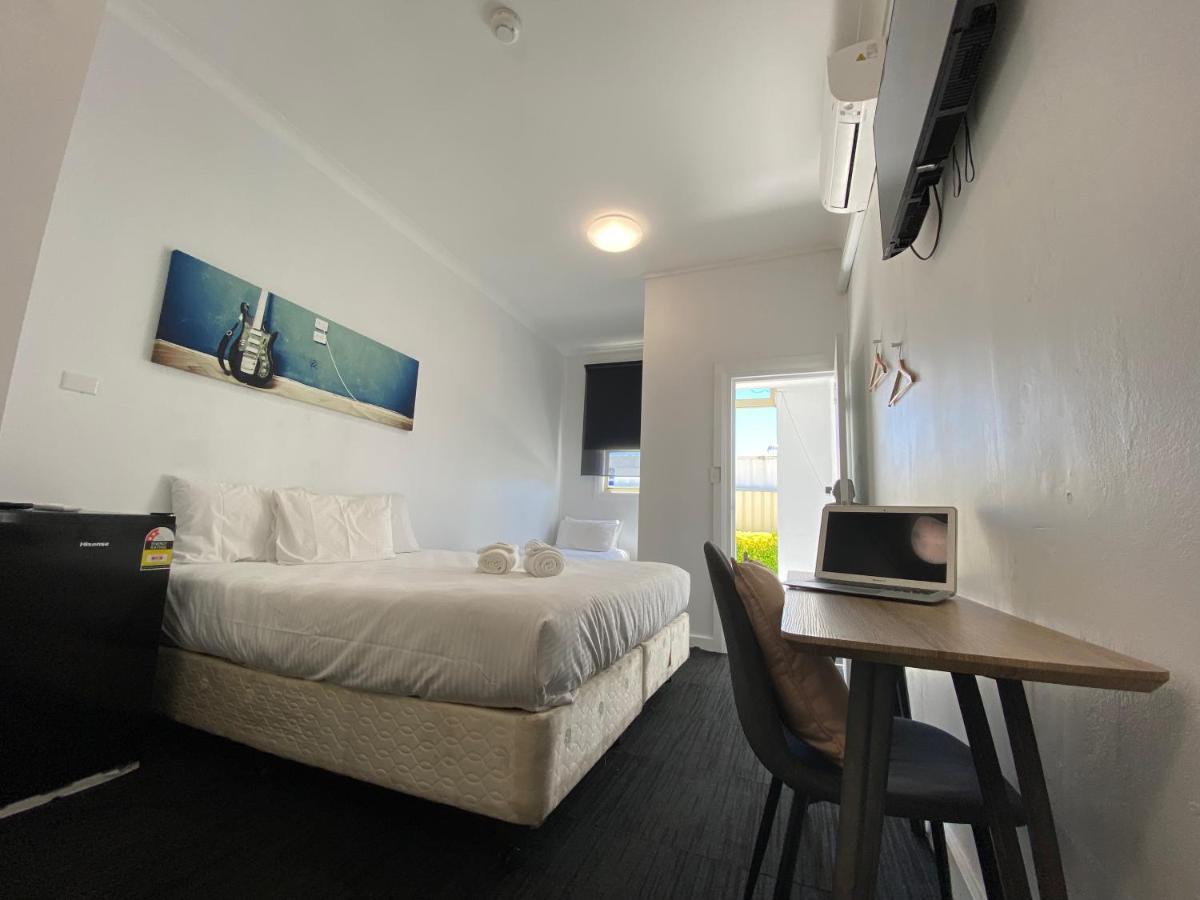 Central Motel 马奇 外观 照片