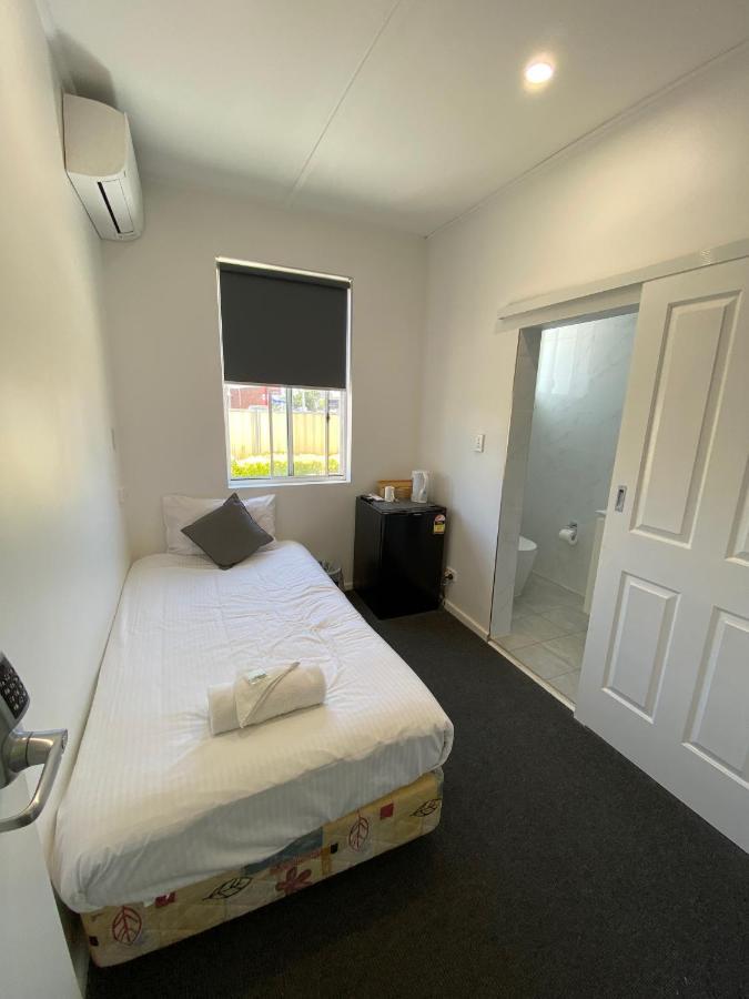 Central Motel 马奇 外观 照片