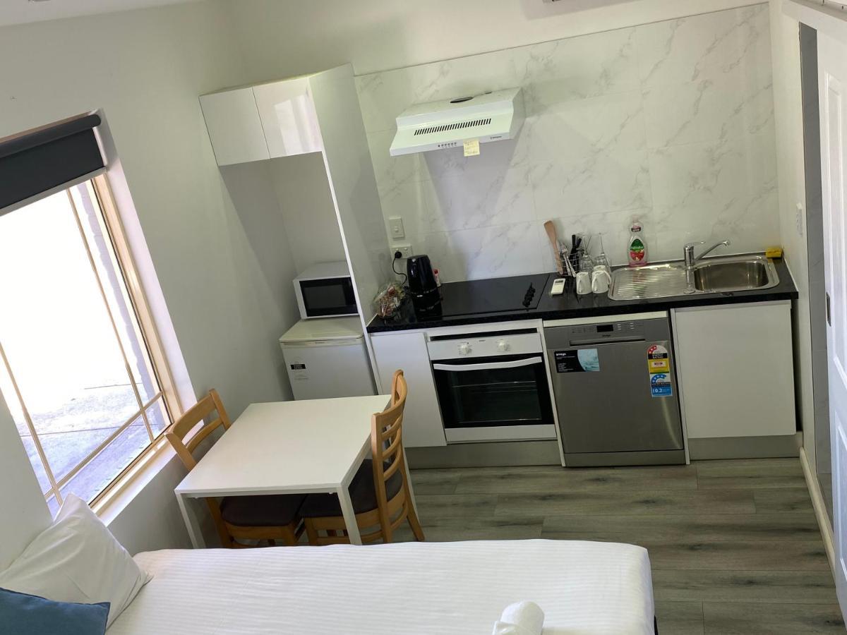 Central Motel 马奇 外观 照片